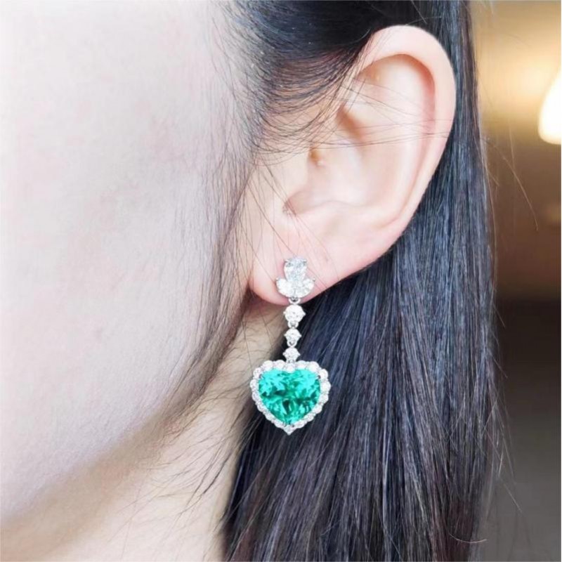 Ruif Jewelry Customized PT950 12.38ct Lab Grown Emerald Earring With DEF Lab Grown Diamond Jewelry for Women