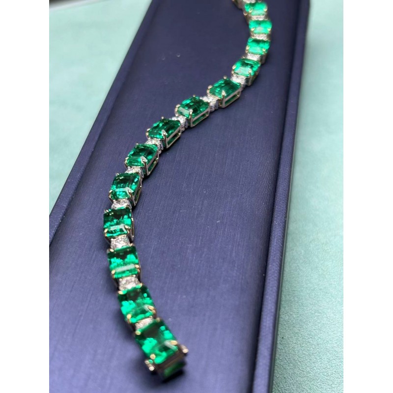 Ruif Jewelry Classic bracelet 18K white gold 20.30ct lab grown emerald and lab grown diamond bracelets Wrist accessory