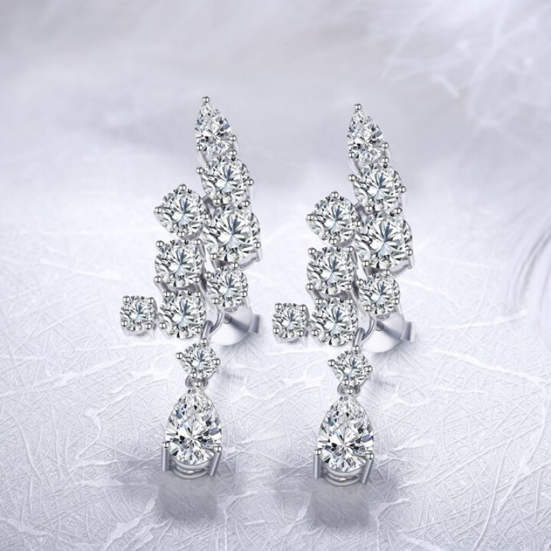 Ruif Jewelry Classic Design S925 Silver 9ct White Color Simulated Diamond Earrings Cubic Zircon Earrings Gemstone Jewelry