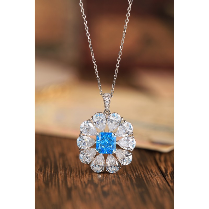 Ruif Jewelry Classic Design S925 Silver 2.0ct Simulated Diamond Pendant Necklace Light Blue Color  Gemstone Jewelry