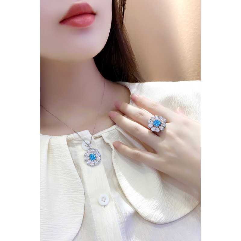 Ruif Jewelry Classic Design S925 Silver 2.0ct Simulated Diamond Pendant Necklace Light Blue Color  Gemstone Jewelry