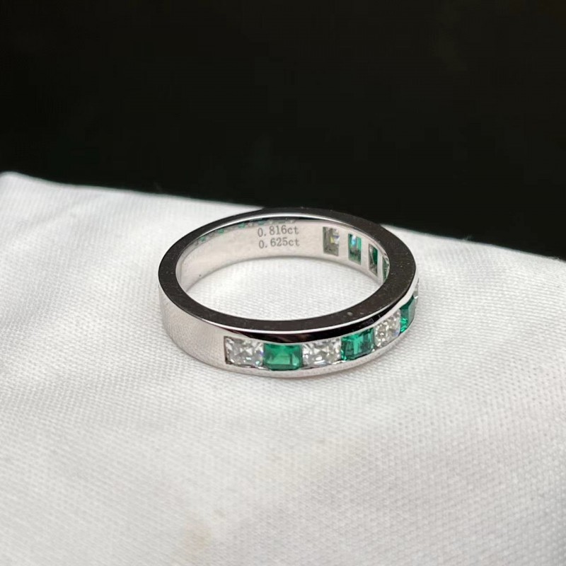 Ruif Jewelry Classic Design 9K White Gold 0.625ct Lab Grown Emerald Ring Gemstone Jewelry