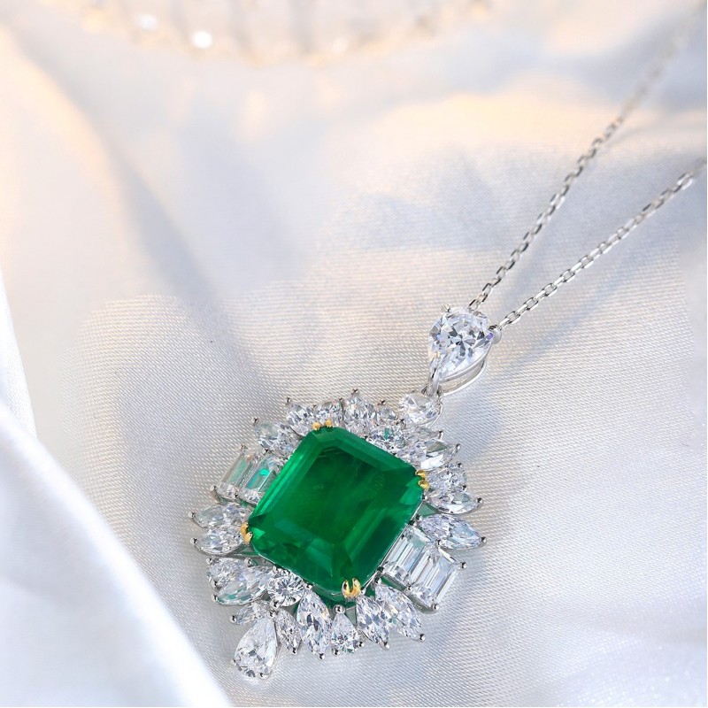 Ruif Jewelry Classic Design S925 Silver 9ct Lab Grown Emerald Pendant Necklace Gemstone Jewelry