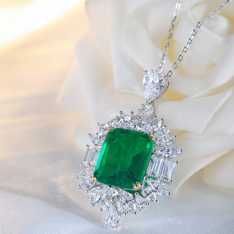 Ruif Jewelry Classic Design S925 Silver 9ct Lab Grown Emerald Pendant Necklace Gemstone Jewelry