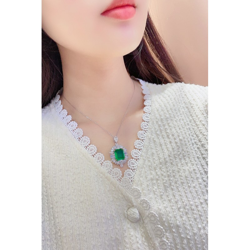 Ruif Jewelry Classic Design S925 Silver 9ct Lab Grown Emerald Pendant Necklace Gemstone Jewelry