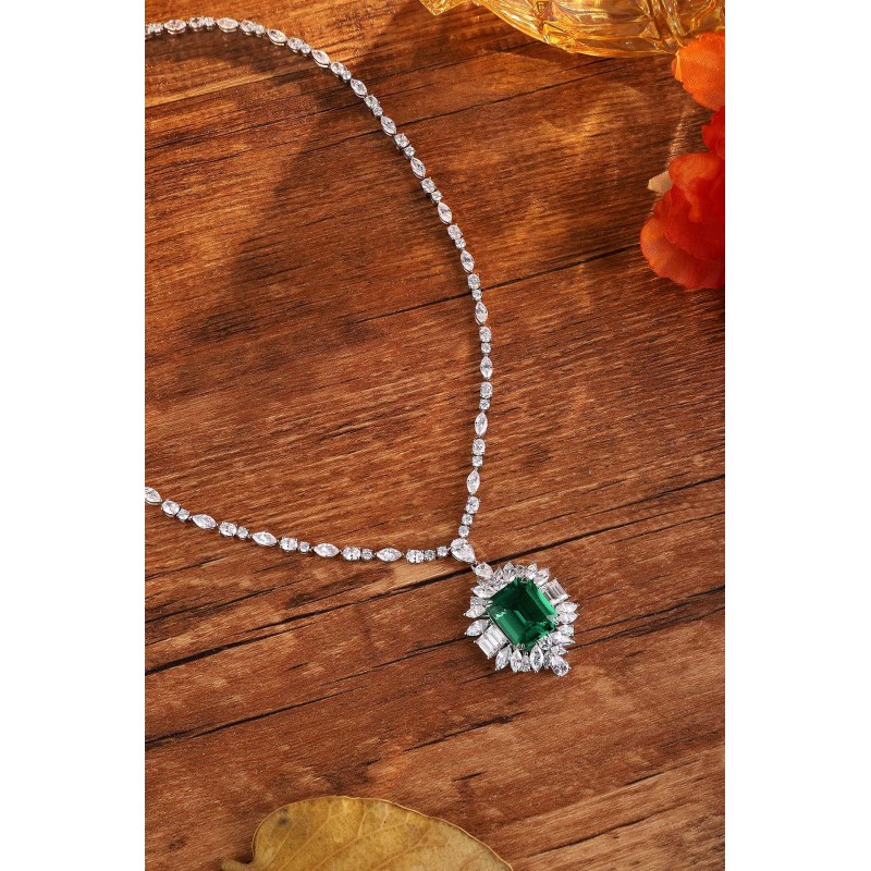 Ruif Jewelry Classic Design Green S925 Silver 7.725ct Lab Grown Emerald Luxury Necklace Gemstone Jewelry