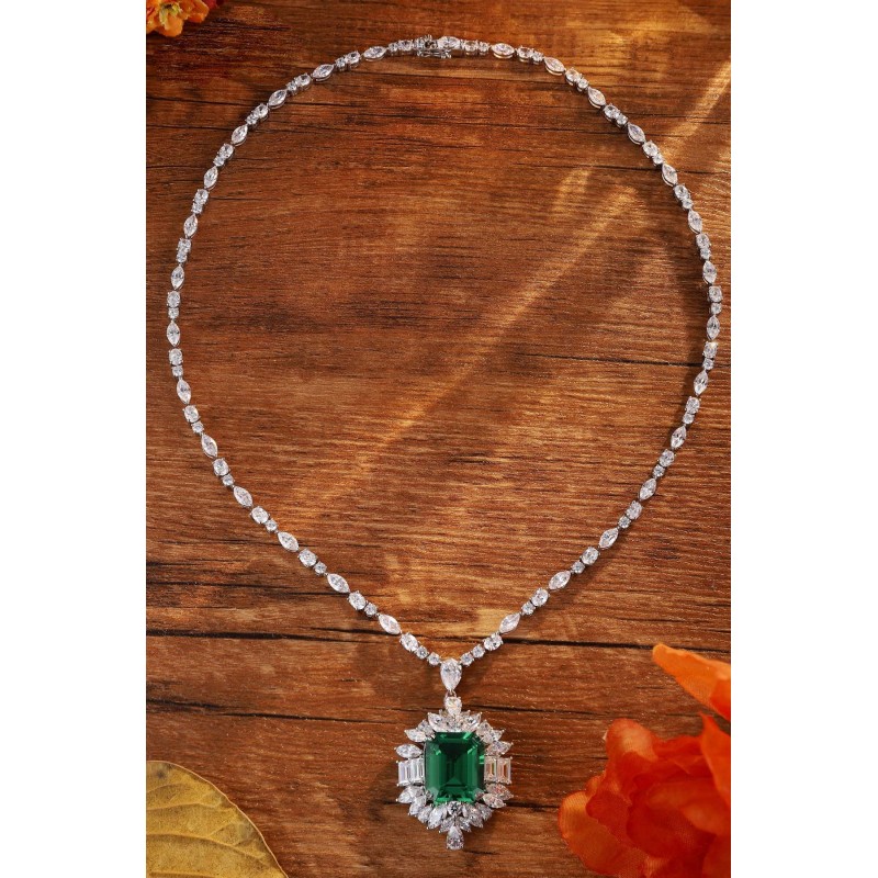 Ruif Jewelry Classic Design Green S925 Silver 7.725ct Lab Grown Emerald Luxury Necklace Gemstone Jewelry