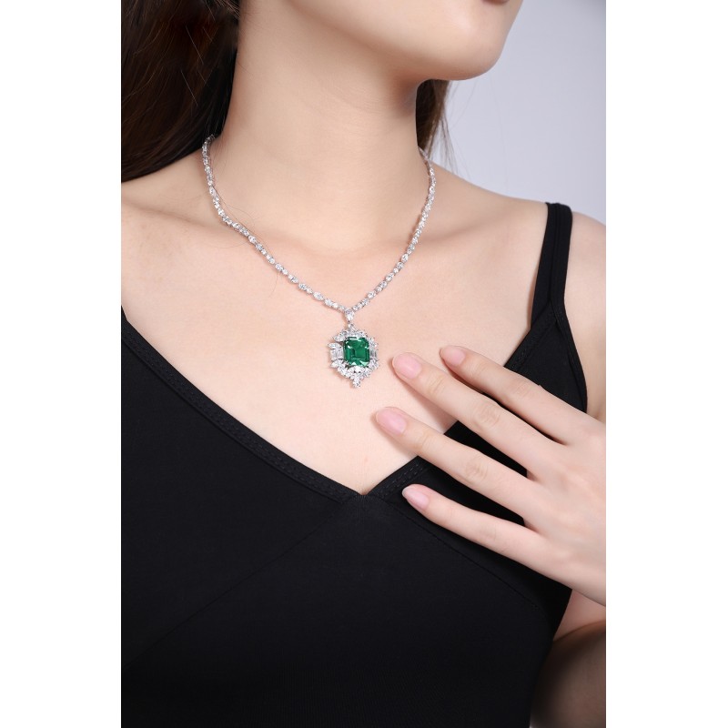 Ruif Jewelry Classic Design Green S925 Silver 7.725ct Lab Grown Emerald Luxury Necklace Gemstone Jewelry