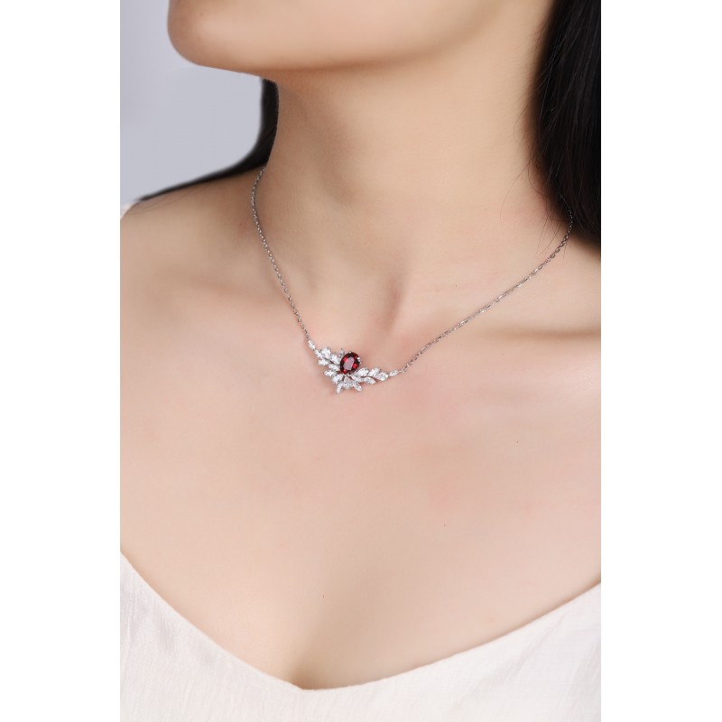 Ruif Jewelry Classic Design S925 Silver 2.3ct Natural Garnet Necklace Gemstone Jewelry