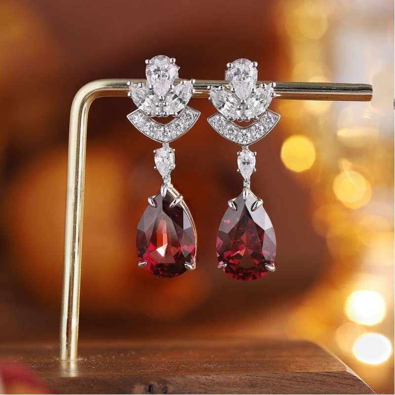 Ruif Jewelry Classic Design S925 Silver 18.22ct Natural Garnet Earrings Gemstone Jewelry