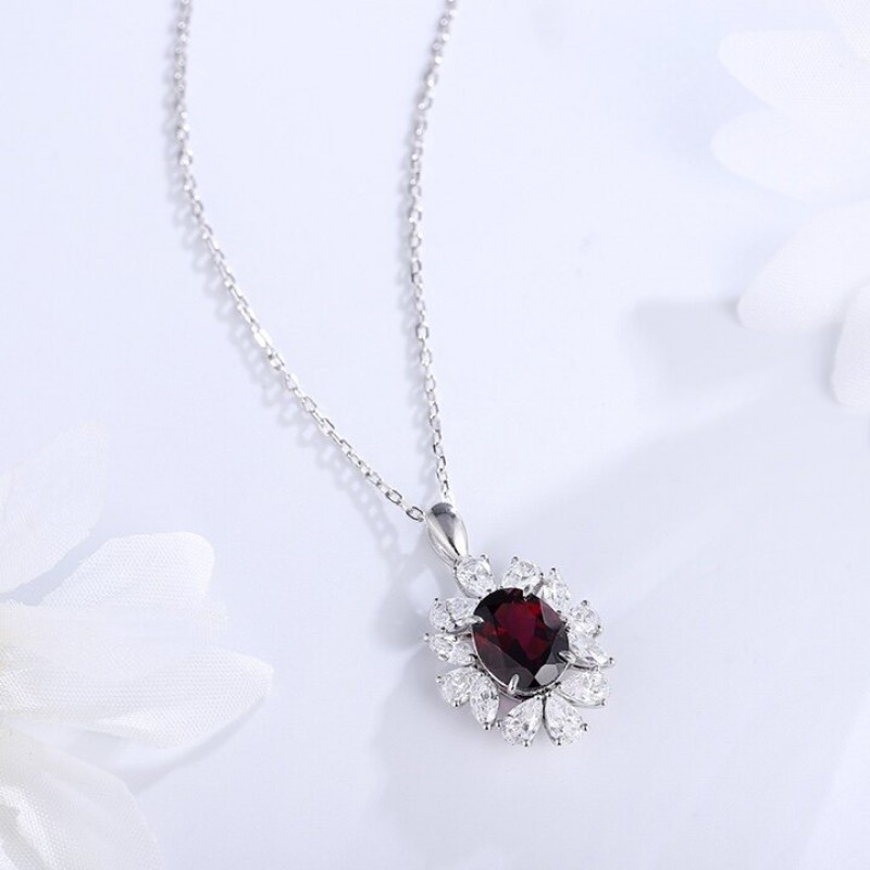 Ruif Jewelry Classic Design S925 Silver 3.11ct Natural Garnet Necklace Gemstone Jewelry