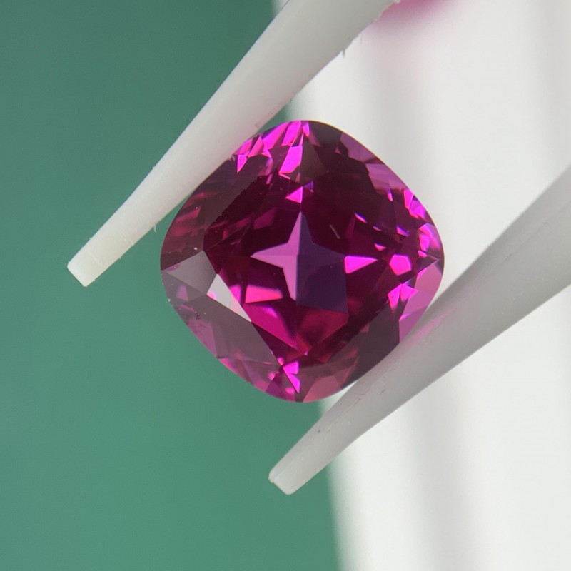 Ruif Jewelry Hand Made Hot Pink Color Lab Sapphire Cushion Cut Loose Gemstone for DIY Jewelry Making