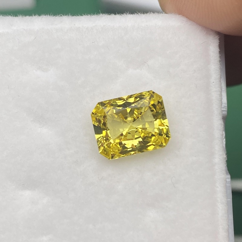 Ruif Jewelry Radiant Cut Fancy Yellow Color Lab Sapphire Loose Gemstone for Jewelry Making